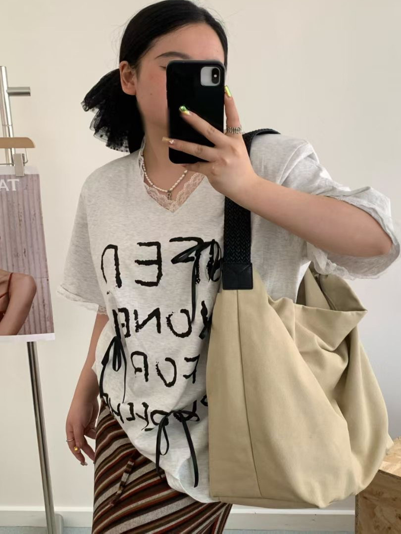 Large Capacity Canvas Tote Bag with Genuine Leather Woven Rope Strap - Versatile Bucket-Style Women's Shoulder Bag Large Capacity Canvas Tote Bag with Genuine Leather Woven Rope Strap - Versatile Bucket-Style Women's Shoulder Bag