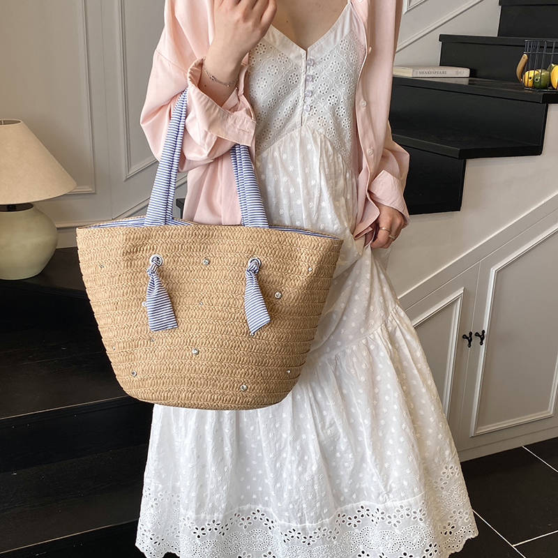 Large Capacity French-Style Woven Straw Beach Tote Bag for Women - 2025 Summer Casual Seaside Shoulder Bag Large Capacity French-Style Woven Straw Beach Tote Bag for Women - 2025 Summer Casual Seaside Shoulder Bag