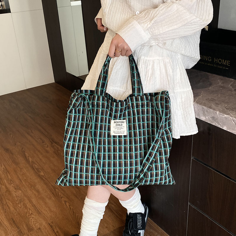 Large Capacity Lightweight Canvas Crossbody Tote Bag for Women - Versatile National Style Design, Spring/Summer 2025 Collection Large Capacity Lightweight Canvas Crossbody Tote Bag for Women - Versatile National Style Design, Spring/Summer 2025 Collection