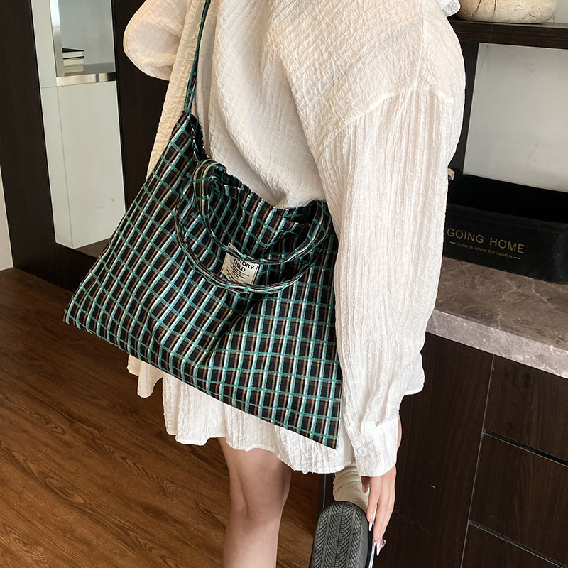 Large Capacity Lightweight Canvas Crossbody Tote Bag for Women - Versatile National Style Design, Spring/Summer 2025 Collection