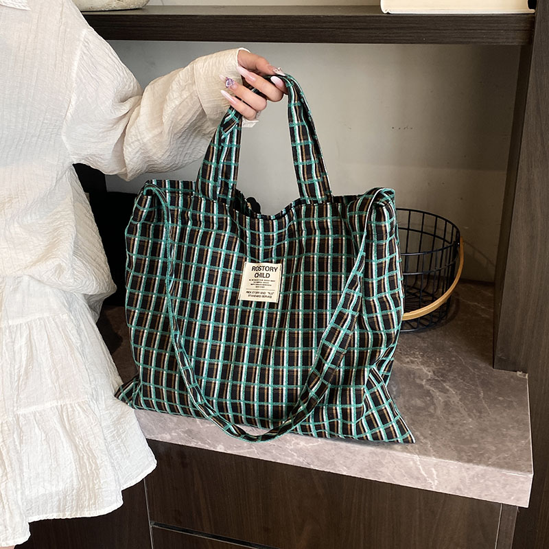 Large Capacity Lightweight Canvas Crossbody Tote Bag for Women - Versatile National Style Design, Spring/Summer 2025 Collection Large Capacity Lightweight Canvas Crossbody Tote Bag for Women - Versatile National Style Design, Spring/Summer 2025 Collection