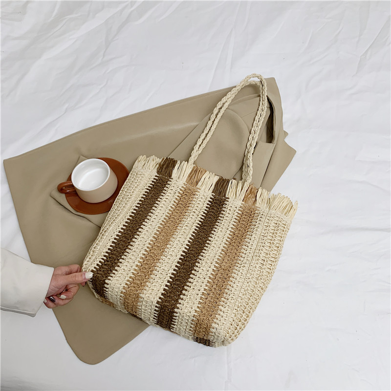 Large Capacity Woven Shoulder Bag for Women - 2025 New Style Beach Tote for Seaside Vacation & Commuter Use
