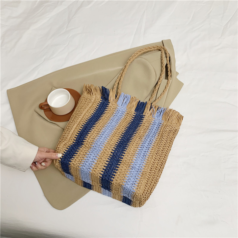 Large Capacity Woven Shoulder Bag for Women - 2025 New Style Beach Tote for Seaside Vacation & Commuter Use Large Capacity Woven Shoulder Bag for Women - 2025 New Style Beach Tote for Seaside Vacation & Commuter Use