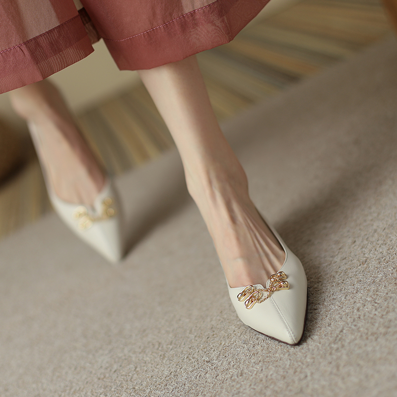 Leopard Print Pointed Toe Flat Shoes for Women - Giant Fairy Design, Genuine Leather, Metal Chain Detail, Trendy and Unique Style