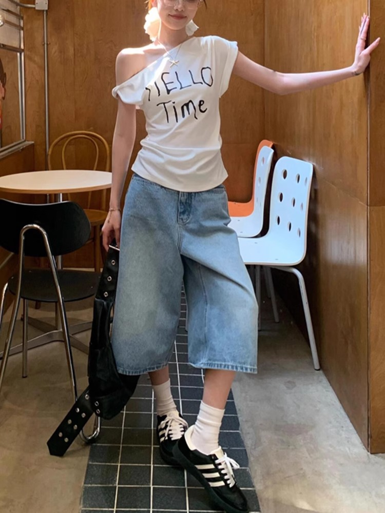 Light Blue High-Waisted Wide-Leg Denim Capri Shorts for Women - Vintage Loose Summer Pants, Versatile Slimming Fit, Mid-Length Style