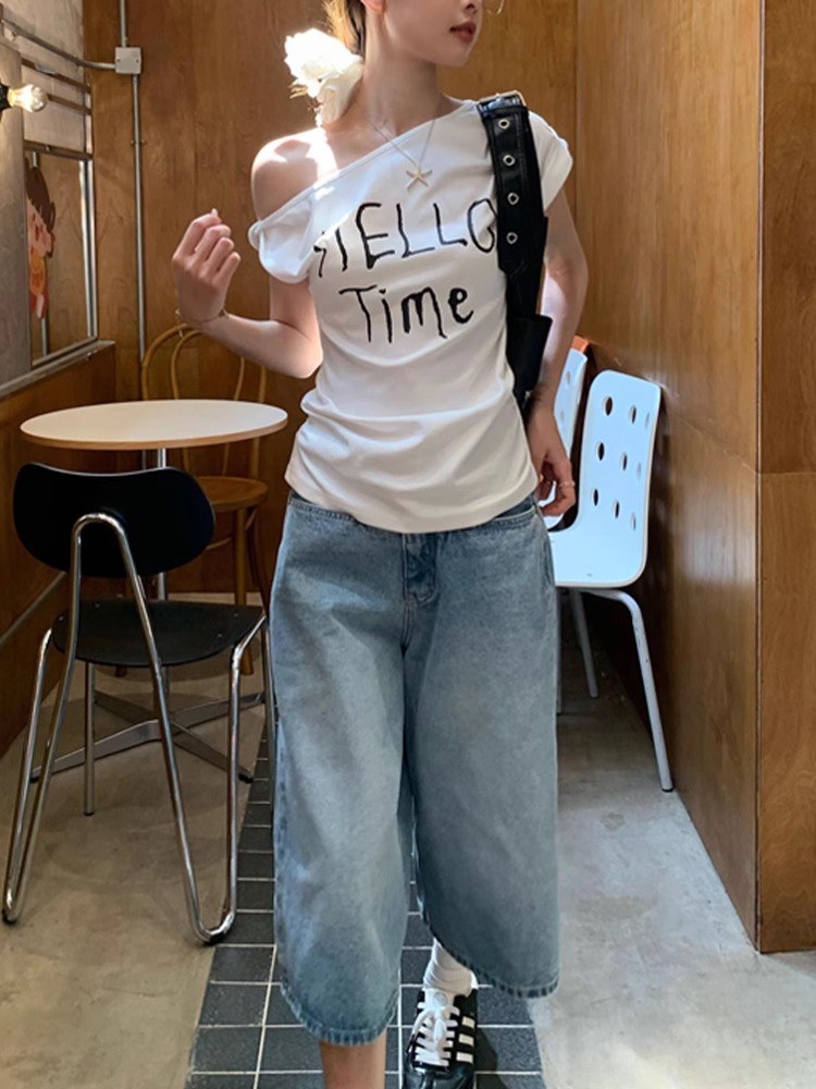 Light Blue High-Waisted Wide-Leg Denim Capri Shorts for Women - Vintage Loose Summer Pants, Versatile Slimming Fit, Mid-Length Style