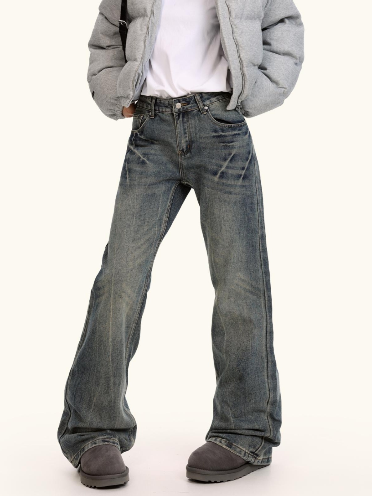 Lightning Pattern Straight Leg Micro Flare Jeans for Men and Women - Vintage American Casual Pants in Loose Fit Style Lightning Pattern Straight Leg Micro Flare Jeans for Men and Women - Vintage American Casual Pants in Loose Fit Style