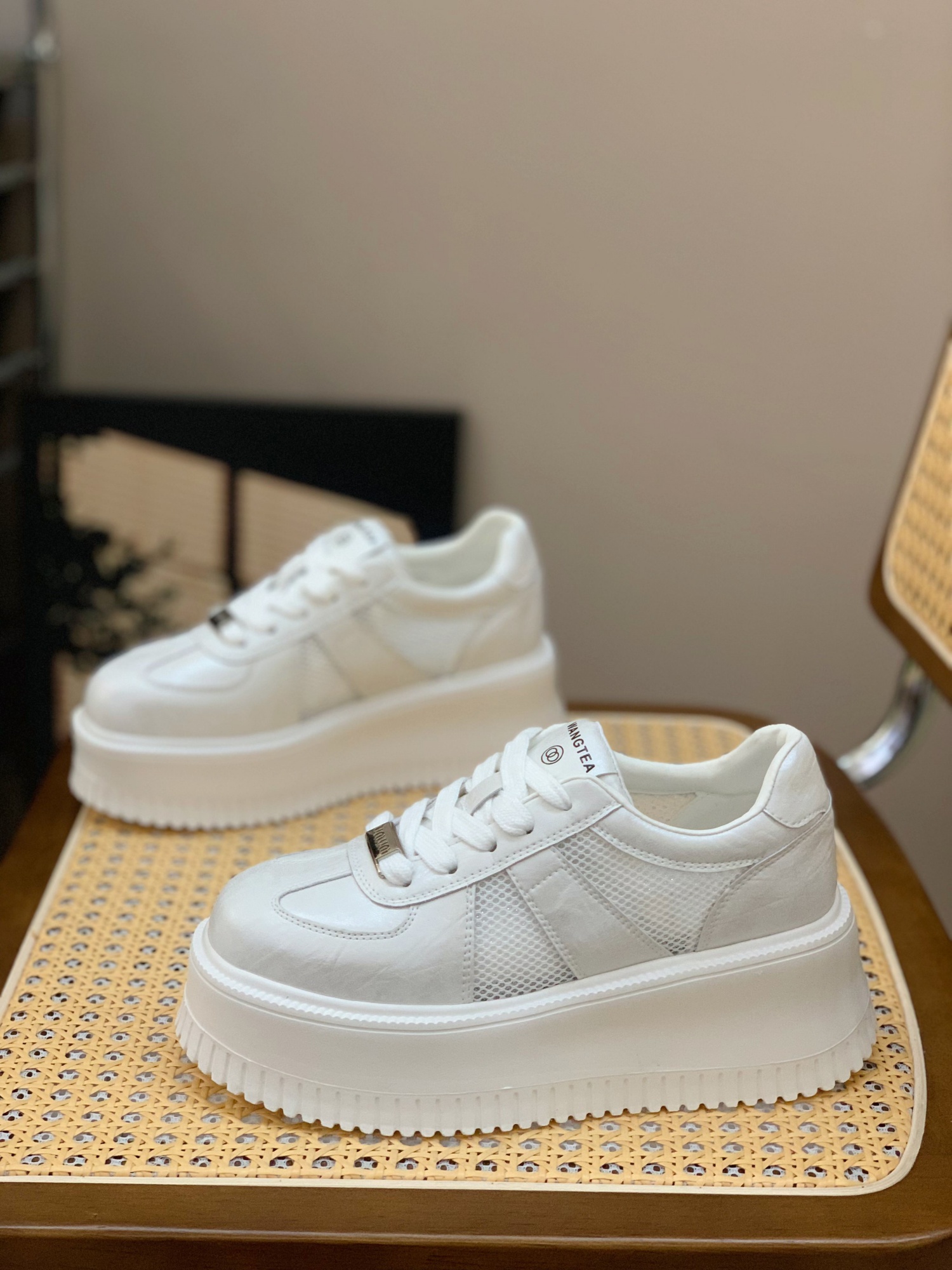 Lightweight Breathable White Platform Shoes for Women - Summer 2025 Hollow Mesh Style for Height and Leg Elongation