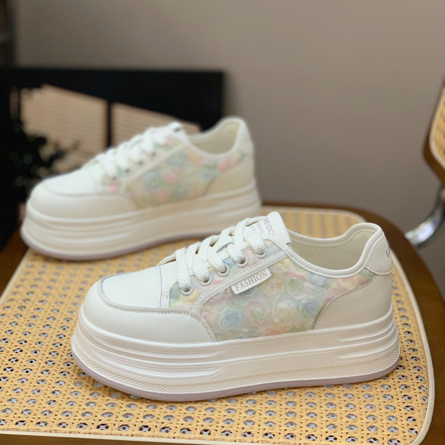 Lightweight Women's White Lace-Up Casual Sneakers - Thick-Soled Breathable Mesh Genuine Leather for Summer 2025 Fashion