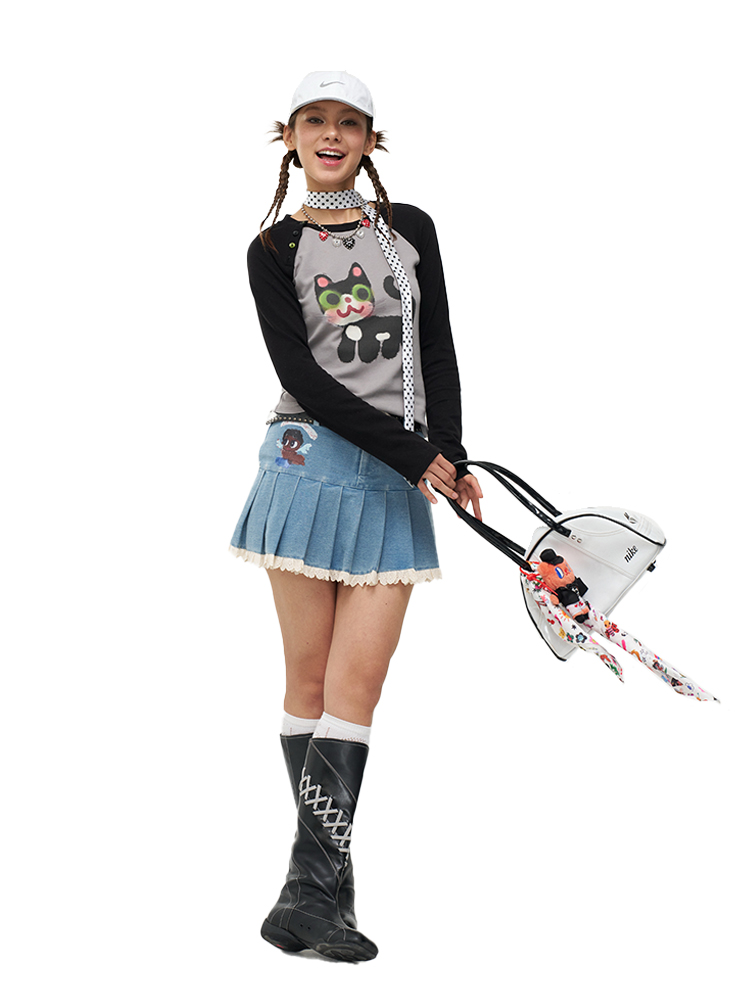 Little Black Cat Button Raglan Long Sleeve T-Shirt - Slim Fit Base Layer for Casual Style, Perfect for 90s & Y2K Fashion