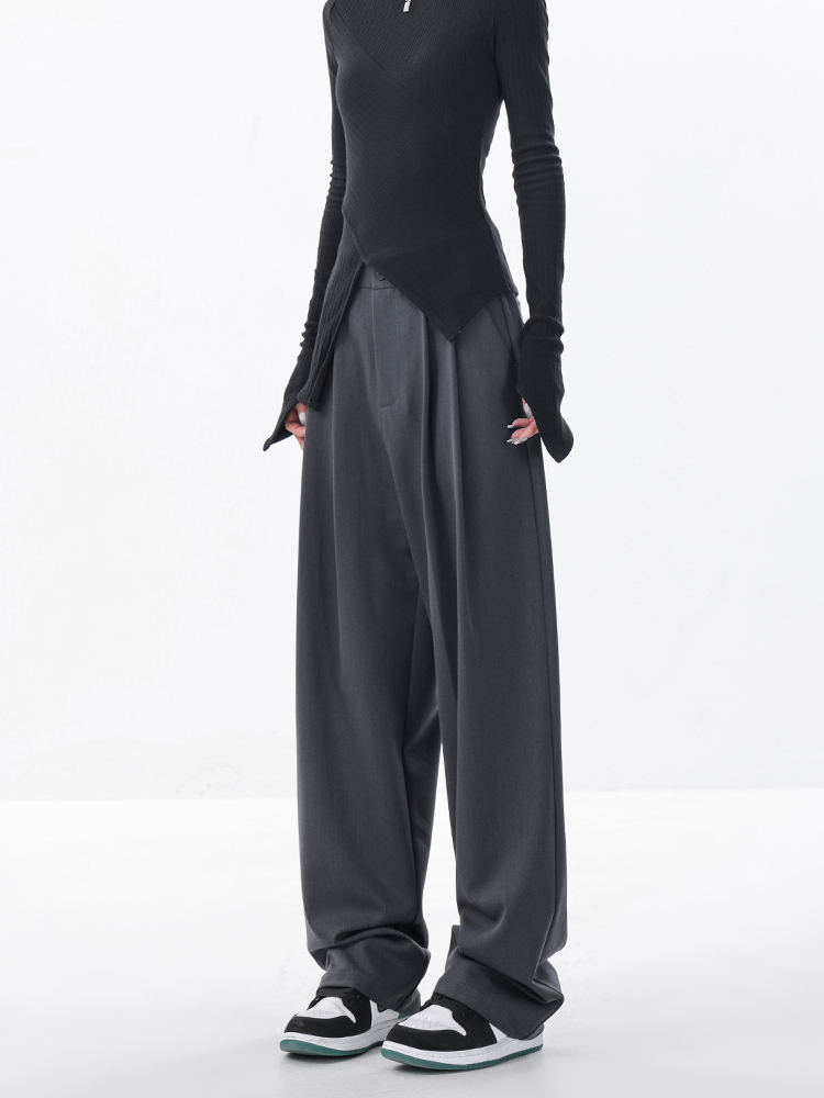 Loose Casual Wide-Leg Suit Pants for Women with Pleated Design, Niche Early Autumn Fashion, Trendy 90s-Inspired Style Loose Casual Wide-Leg Suit Pants for Women with Pleated Design, Niche Early Autumn Fashion, Trendy 90s-Inspired Style