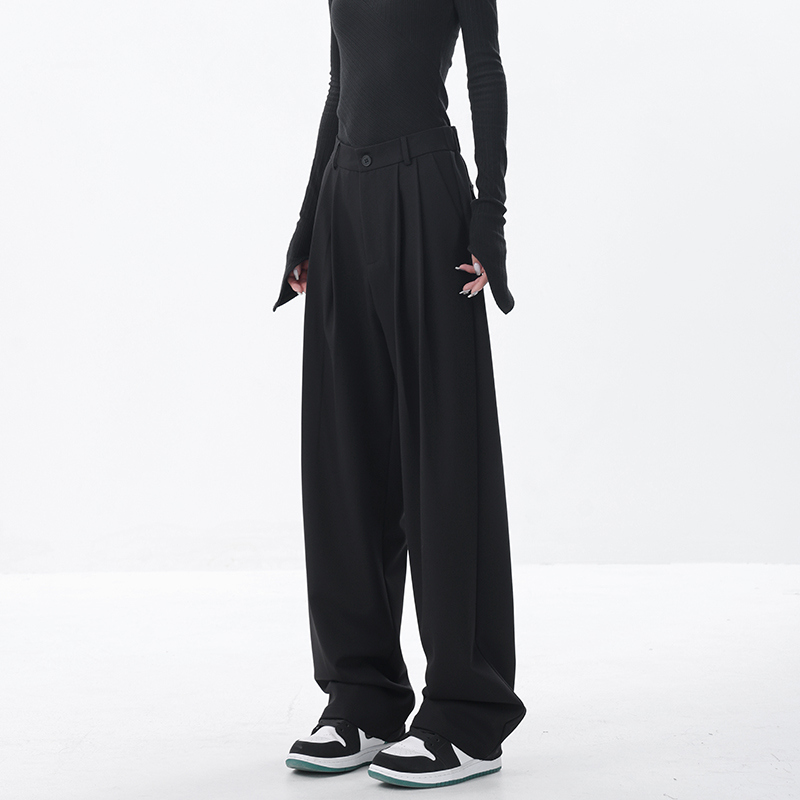 Loose Casual Wide-Leg Suit Pants for Women with Pleated Design, Niche Early Autumn Fashion, Trendy 90s-Inspired Style Loose Casual Wide-Leg Suit Pants for Women with Pleated Design, Niche Early Autumn Fashion, Trendy 90s-Inspired Style