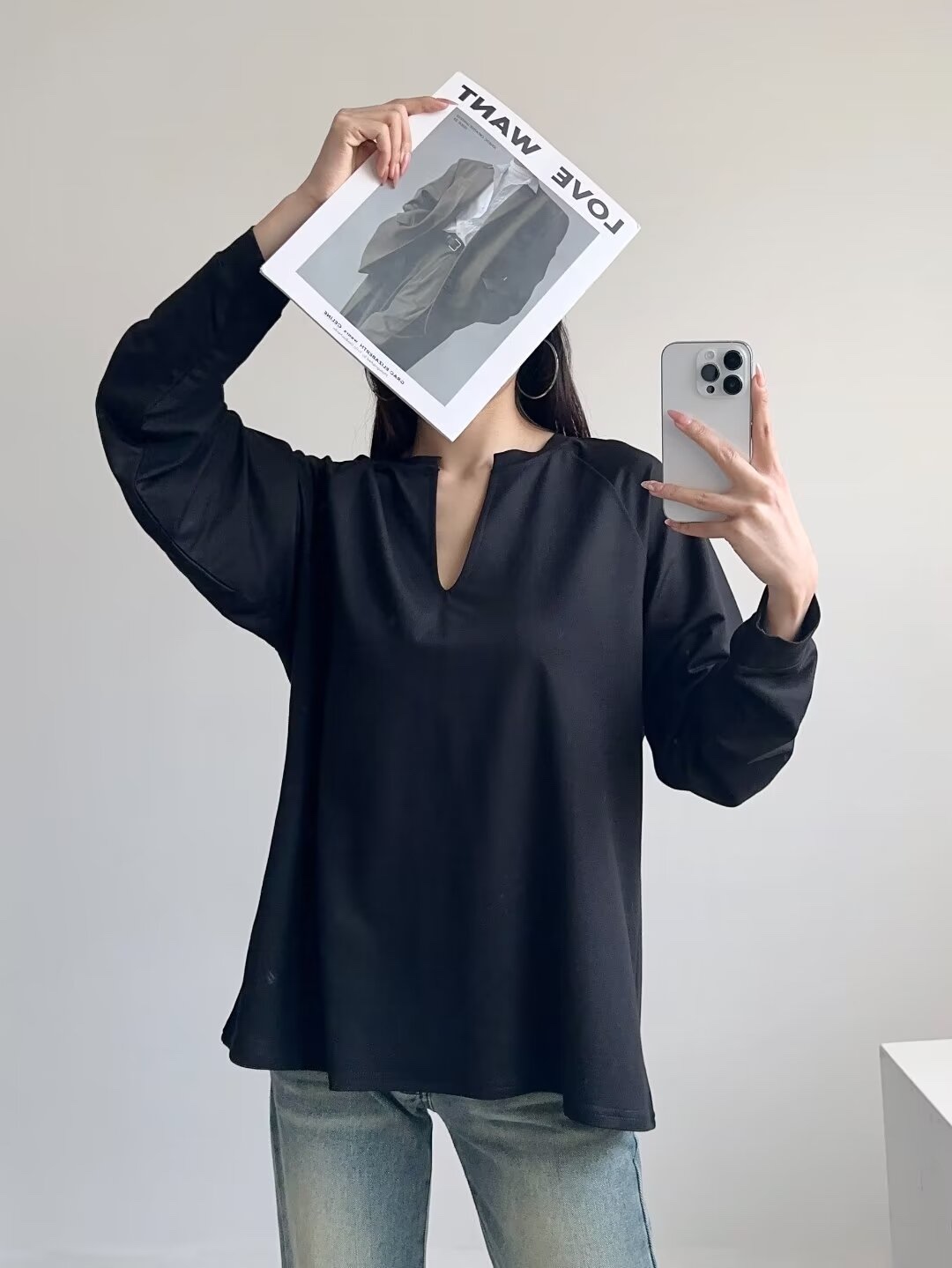 Loose Deep V-Neck Jazz Dance Sunscreen Cover-Up T-Shirt - Casual Unisex Long Sleeve Top for Versatile Y2K Style Outfits Loose Deep V-Neck Jazz Dance Sunscreen Cover-Up T-Shirt - Casual Unisex Long Sleeve Top for Versatile Y2K Style Outfits