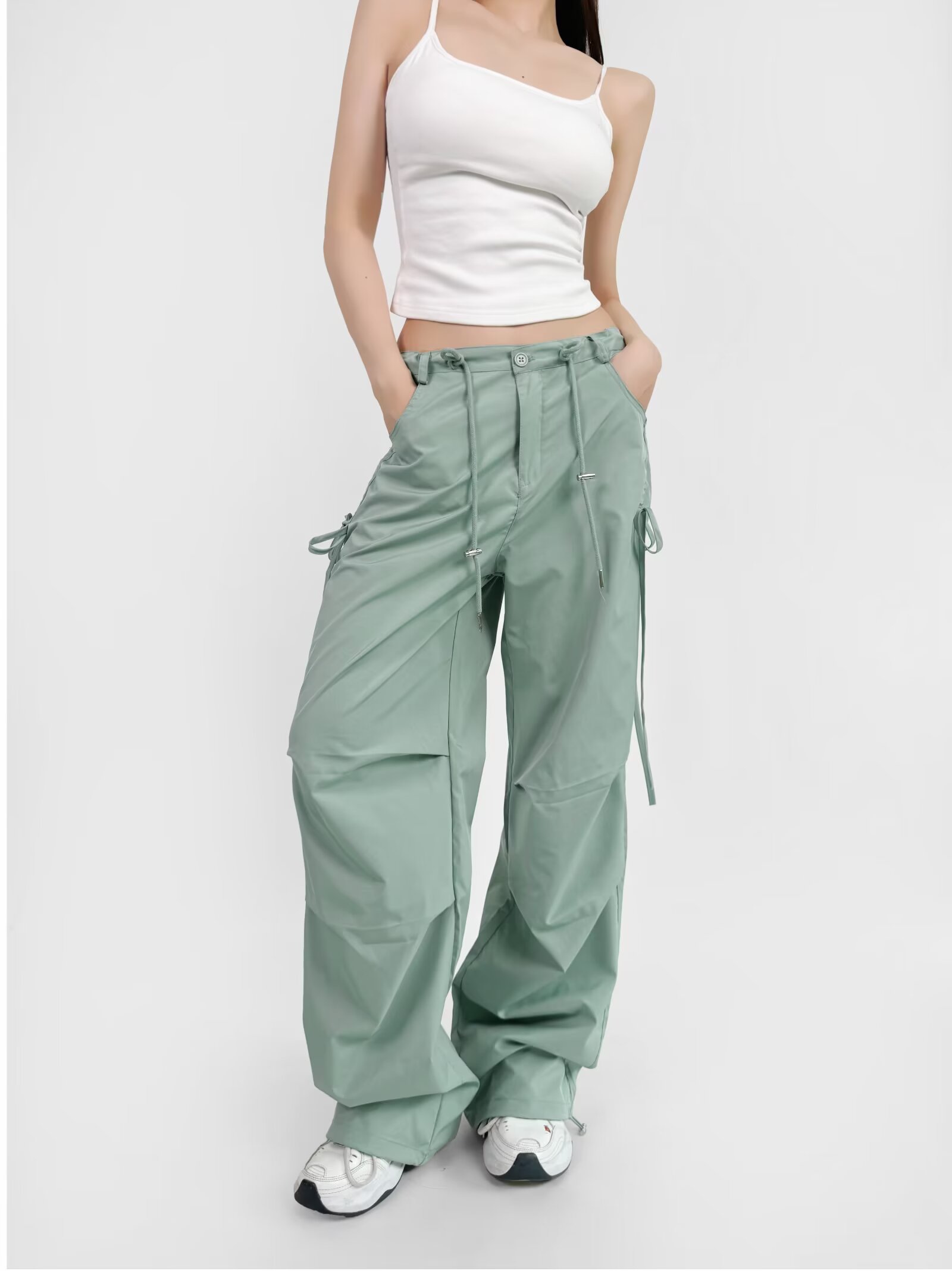 Loose Fit Jazz Dance Hip Hop Pants with Bow Tie Pleats - Quick-Dry American Style Slim-Fit Sports Long Pants Loose Fit Jazz Dance Hip Hop Pants with Bow Tie Pleats - Quick-Dry American Style Slim-Fit Sports Long Pants