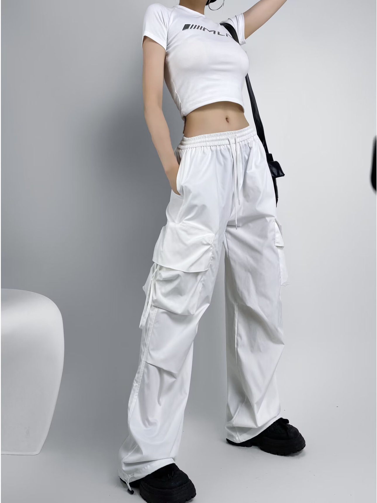 Loose Fit Jazz-Style American Street Drawstring Cargo Pants for Women - Casual Draped Straight-Leg Wide-Leg Dance Trousers Loose Fit Jazz-Style American Street Drawstring Cargo Pants for Women - Casual Draped Straight-Leg Wide-Leg Dance Trousers