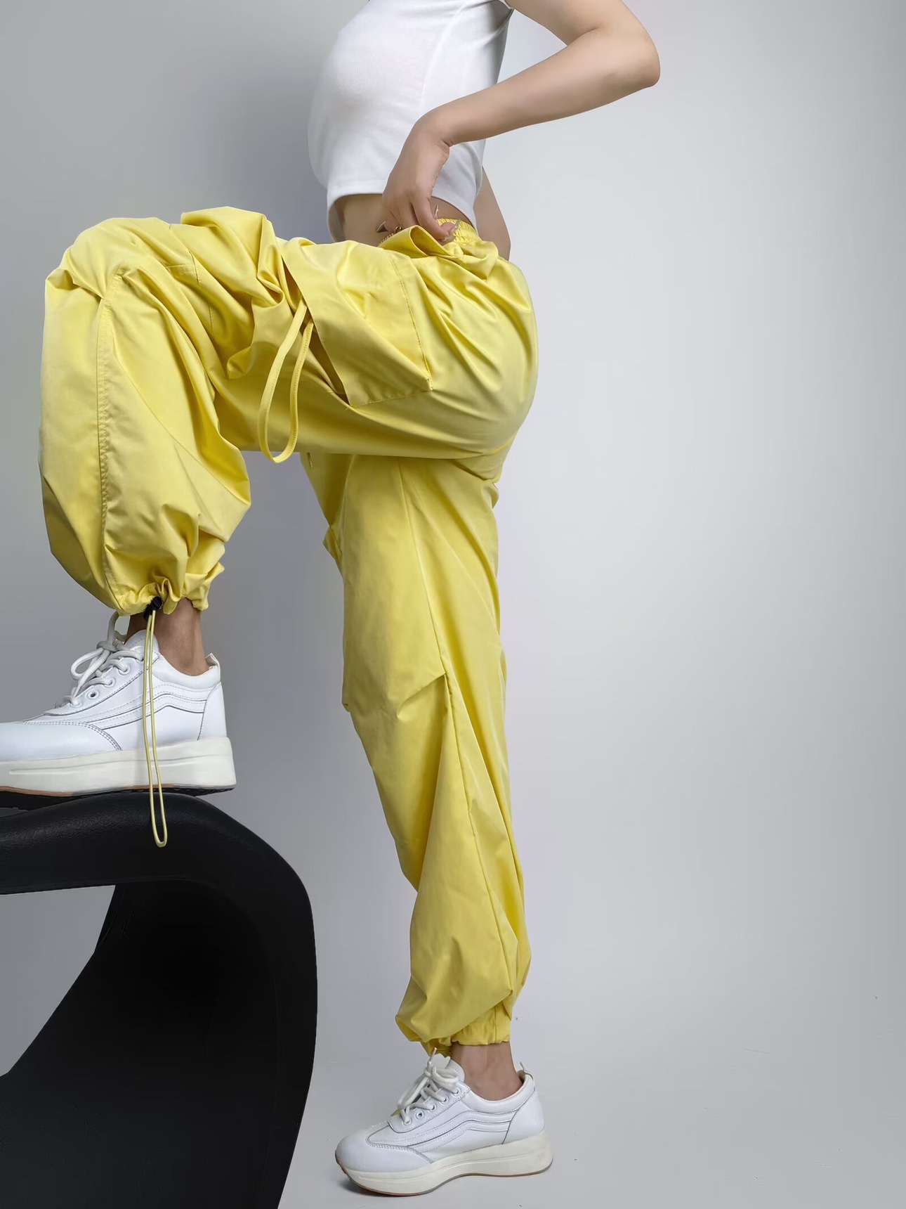 Loose Fit Jazz-Style American Street Drawstring Cargo Pants for Women - Casual Draped Straight-Leg Wide-Leg Dance Trousers Loose Fit Jazz-Style American Street Drawstring Cargo Pants for Women - Casual Draped Straight-Leg Wide-Leg Dance Trousers