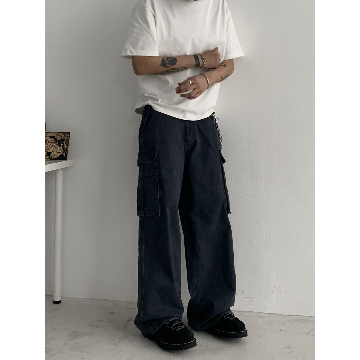 Loose Fit Vintage American Retro Wide-Leg Cargo Work Pants for Men & Women - Unisex Streetwear Trousers Loose Fit Vintage American Retro Wide-Leg Cargo Work Pants for Men & Women - Unisex Streetwear Trousers