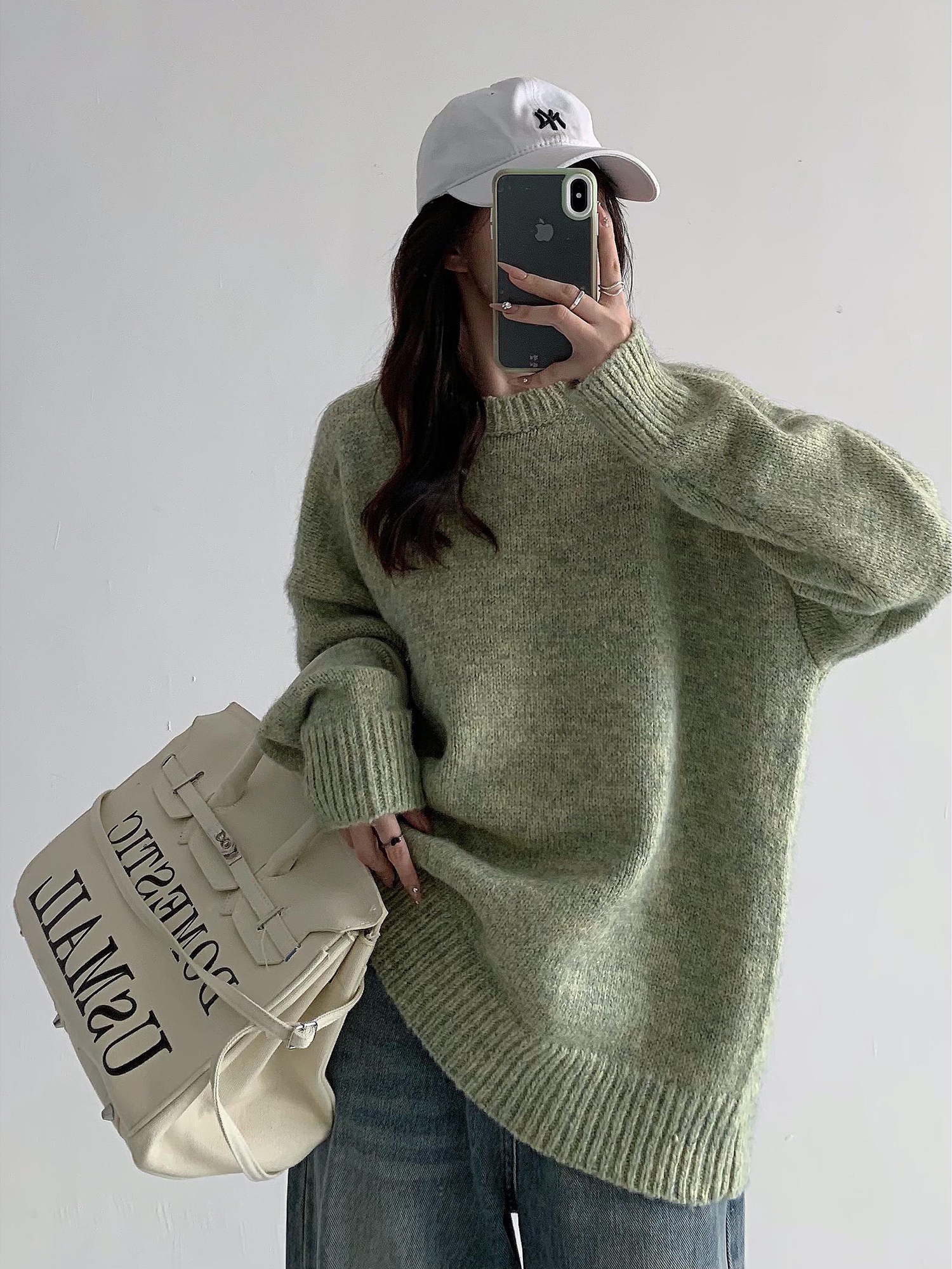 Loose-Fitting Thickened Sweater for Women, Korean Style Knitted Top Jacket, High-End Autumn Winter 2025 Casual Fashion Loose-Fitting Thickened Sweater for Women, Korean Style Knitted Top Jacket, High-End Autumn Winter 2025 Casual Fashion