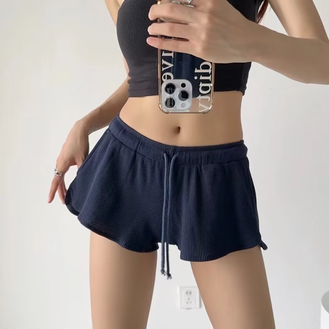 Loose Low-Waist Waffle Ribbed Sports Shorts with Elastic Split Lace-Up - Casual Jazz Street Dance Style Loose Low-Waist Waffle Ribbed Sports Shorts with Elastic Split Lace-Up - Casual Jazz Street Dance Style