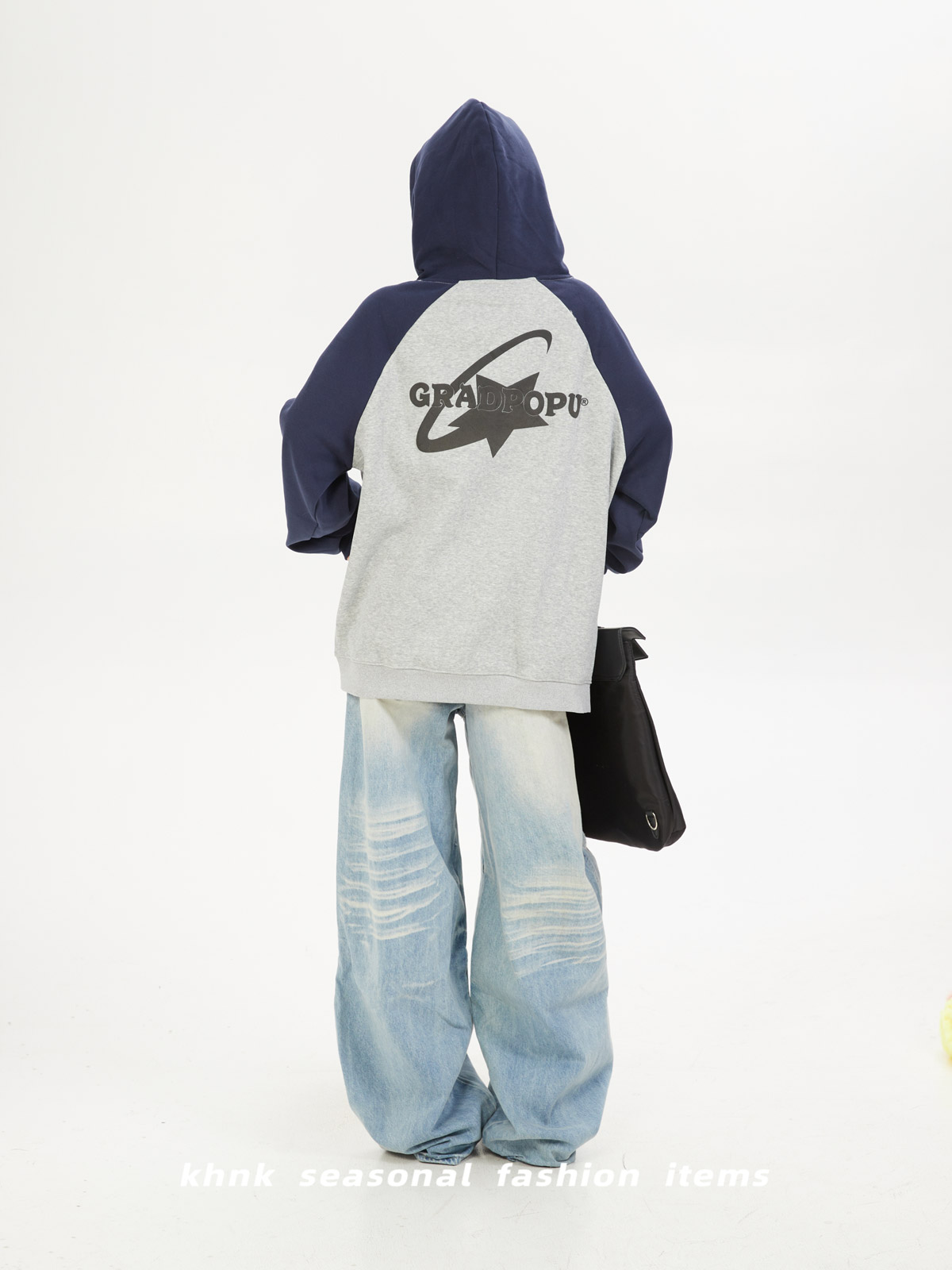 Loose Raglan Sleeve Sweatshirt for Women - Thin Hooded Top with Niche Design, Trendy American Style for Spring and Autumn 2025