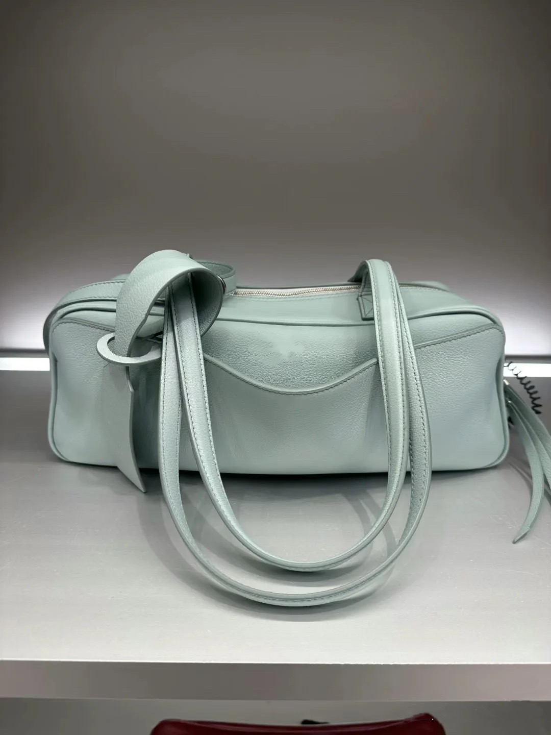 Lychee Pattern Bowling Bag - Versatile Unisex Shoulder Bag in Various Sizes - Trendy Fashion Accessory for Everyday Use Lychee Pattern Bowling Bag - Versatile Unisex Shoulder Bag in Various Sizes - Trendy Fashion Accessory for Everyday Use