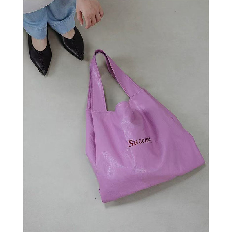 Magenta Soft Leather Tote Bag with Embroidered Letters, Large Capacity, Commuter Style, Versatile Shoulder and Underarm Design
