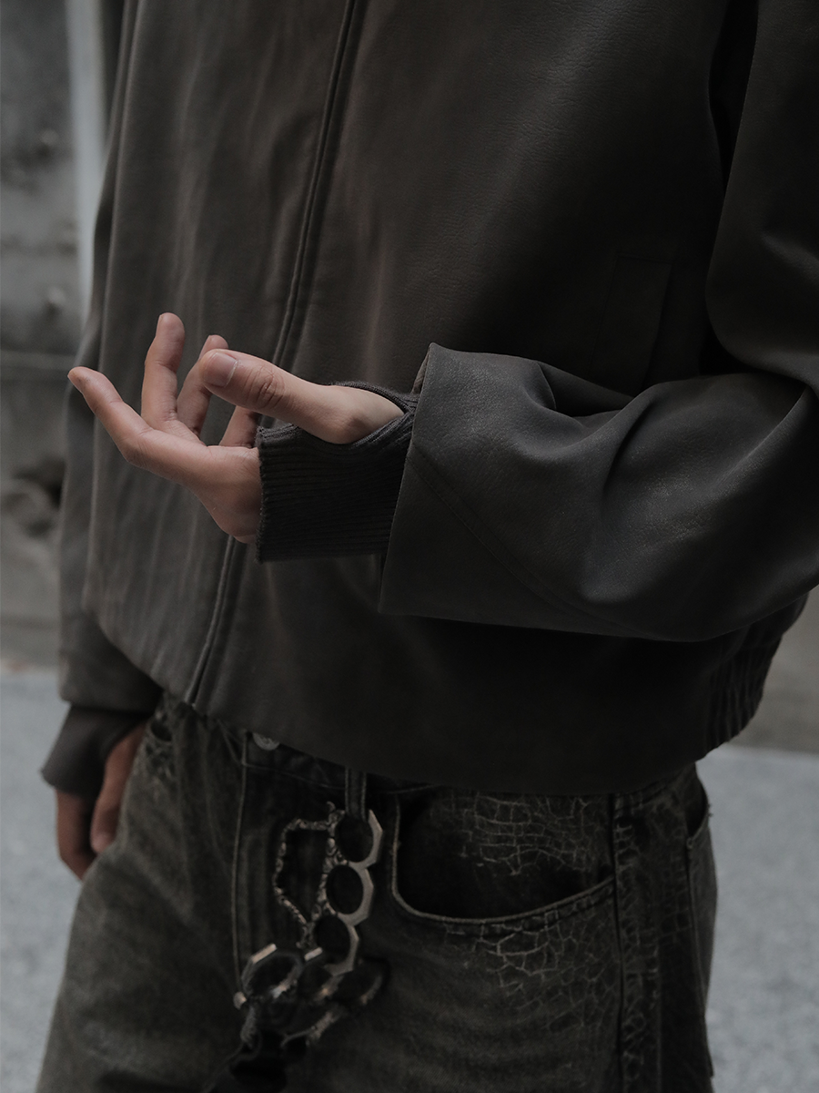 Matte Effect Ribbed Sleeve Leather Jacket with Raglan Structure and Ribbed Cuffs - Chic Fur Coat Style for a Bold Look Matte Effect Ribbed Sleeve Leather Jacket with Raglan Structure and Ribbed Cuffs - Chic Fur Coat Style for a Bold Look