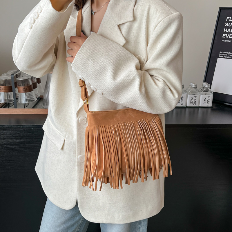 Matte Vintage Tassel Bag for Women - 2025 Korean Style Crossbody Bucket Bag, High-End Minimalist Shoulder Bag