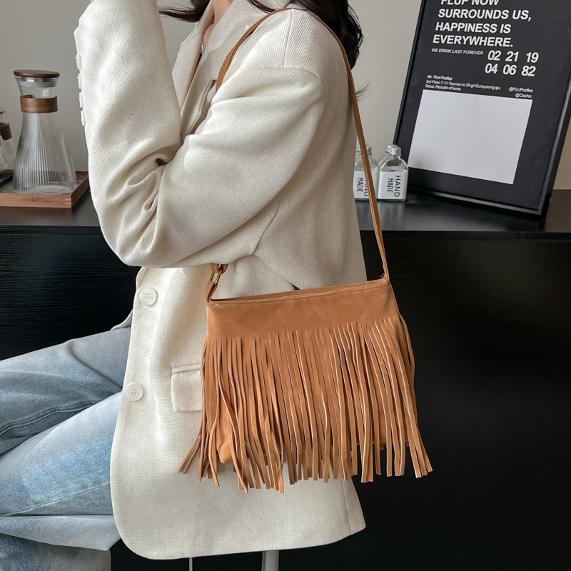Matte Vintage Tassel Bag for Women - 2025 Korean Style Crossbody Bucket Bag, High-End Minimalist Shoulder Bag Matte Vintage Tassel Bag for Women - 2025 Korean Style Crossbody Bucket Bag, High-End Minimalist Shoulder Bag