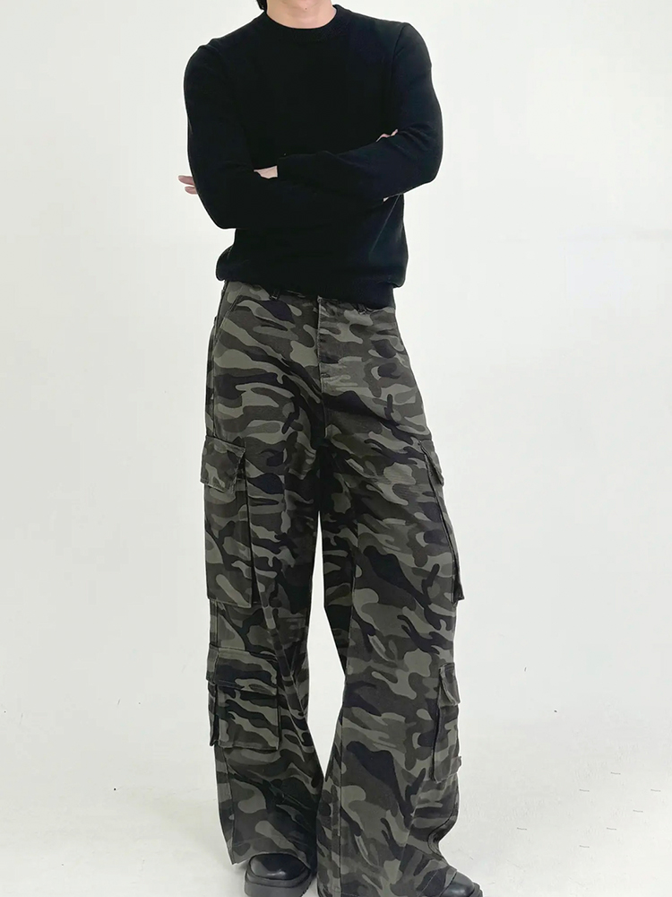 Men's American Retro Heavyweight Camouflage Wide-Leg Casual Pants with Patchwork Pockets - Stylish Loose Fit Workwear Men's American Retro Heavyweight Camouflage Wide-Leg Casual Pants with Patchwork Pockets - Stylish Loose Fit Workwear