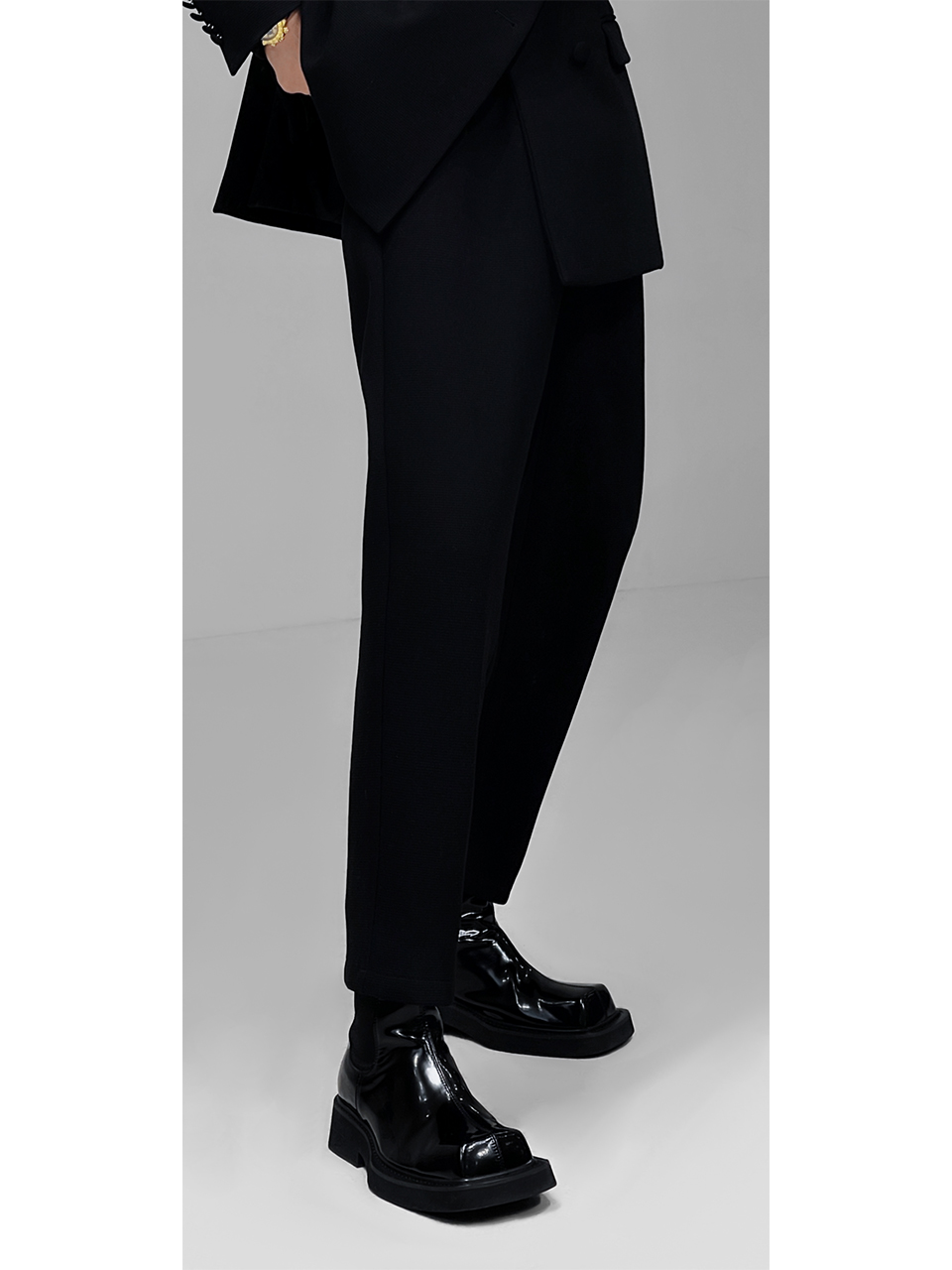 Men's Chelsea Boots - Niche Design Square Toe Short Tube Boots for Autumn/Winter 2022, Stylish Knight-Inspired Footwear