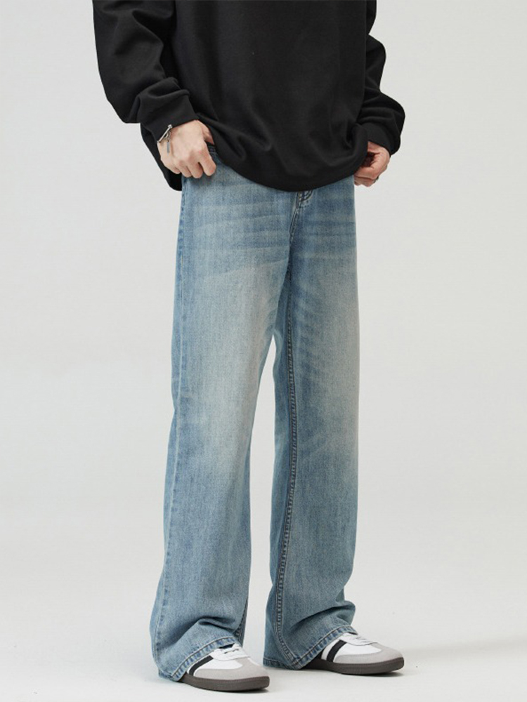 Men's High Street Clean Fit Washed Light Blue Micro-Flare Jeans - Slim Fit, Flattering Design for a Stylish 90s Look Men's High Street Clean Fit Washed Light Blue Micro-Flare Jeans - Slim Fit, Flattering Design for a Stylish 90s Look