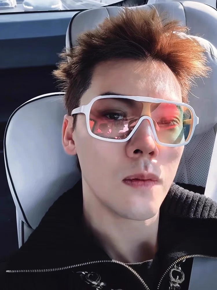 Men's Oversized Cool Sunglasses for Big Faces - Slimming Cycling Windproof Goggles - Trendy 90s Y2K Style Eyewear