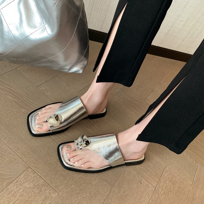 Metallic Thong Sandals for Women - Open-Toe Silver Flat Sandals, European American Style for Summer, Trendy Summer Footwear