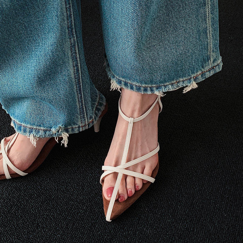 Minimalist Cross Strap Pointed Toe High Heel Sandals for Women - Sexy Open Toe Charm in Chic Design Minimalist Cross Strap Pointed Toe High Heel Sandals for Women - Sexy Open Toe Charm in Chic Design