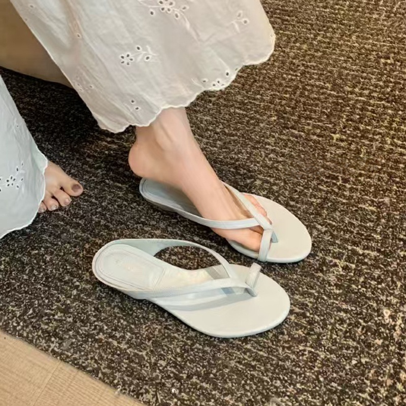 Minimalist Genuine Leather Thin Strap Flip-Flops for Women - Summer Beach Open-Toe Chunky Heel Wedge Sandals in French Style