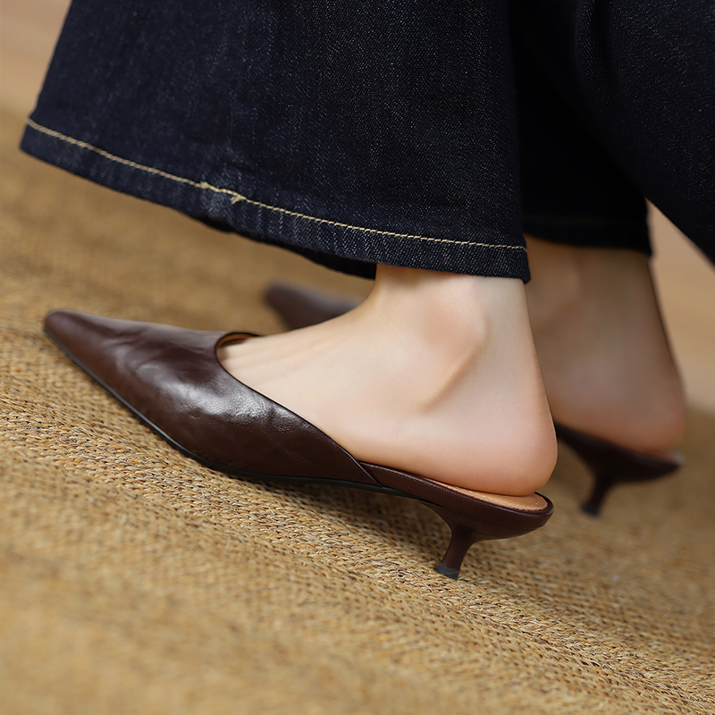 Minimalist High-Quality Sheepskin Pointed Toe Stiletto Mules - Women's Open-Toe Half Slippers for Chic Style Minimalist High-Quality Sheepskin Pointed Toe Stiletto Mules - Women's Open-Toe Half Slippers for Chic Style