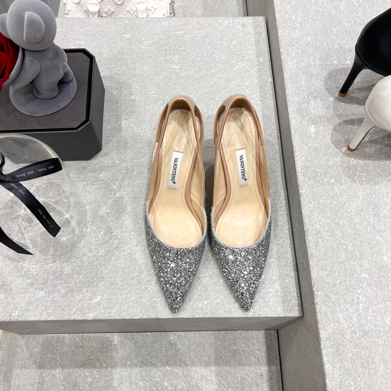 Minimalist White High-Heeled Pointed Toe Spliced Thin Heel Women's Shoes - Elegant European American Fashion Style Minimalist White High-Heeled Pointed Toe Spliced Thin Heel Women's Shoes - Elegant European American Fashion Style