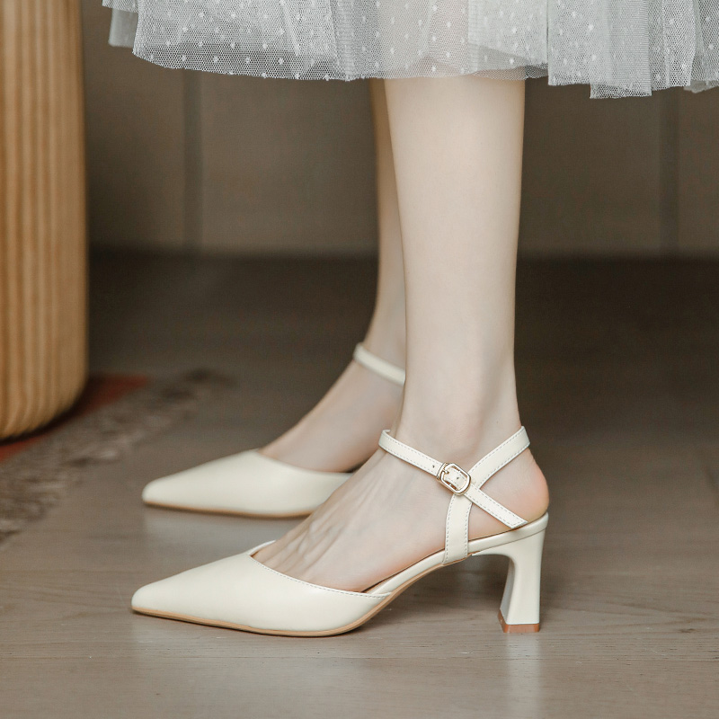 Nude High-Heeled Sandals for Women, Chunky Heel Backless One-Strap Design, Retro Minimalist Closed-Toe Summer 2025 Fashion Footwear Nude High-Heeled Sandals for Women, Chunky Heel Backless One-Strap Design, Retro Minimalist Closed-Toe Summer 2025 Fashion Footwear