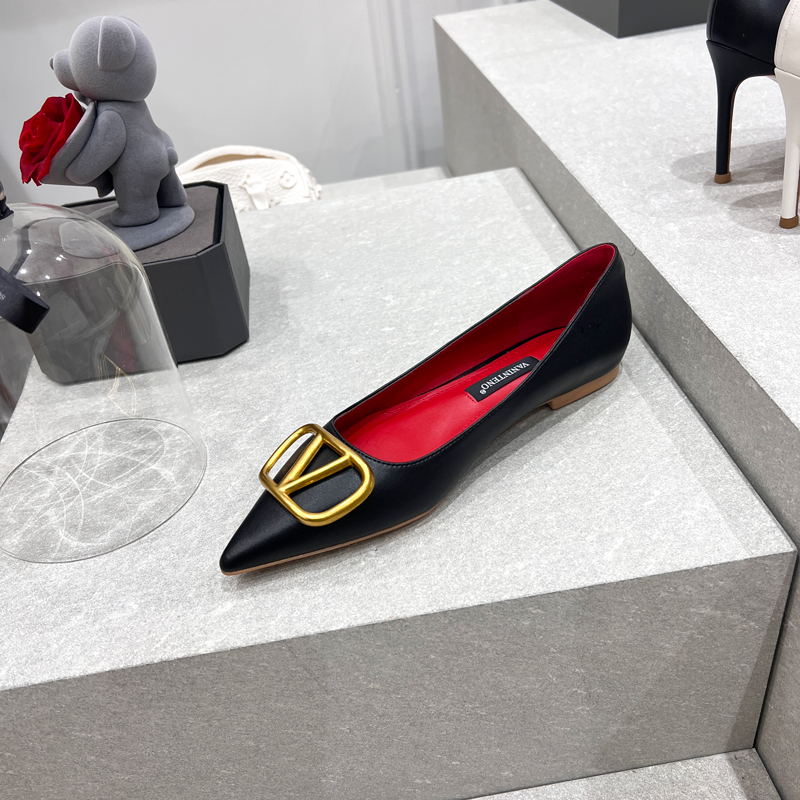 Nude Patent Leather V-Buckle Pointed Flat Shoes for Women - Hong Kong Temperament Goddess Style, Chic Fashion Footwear