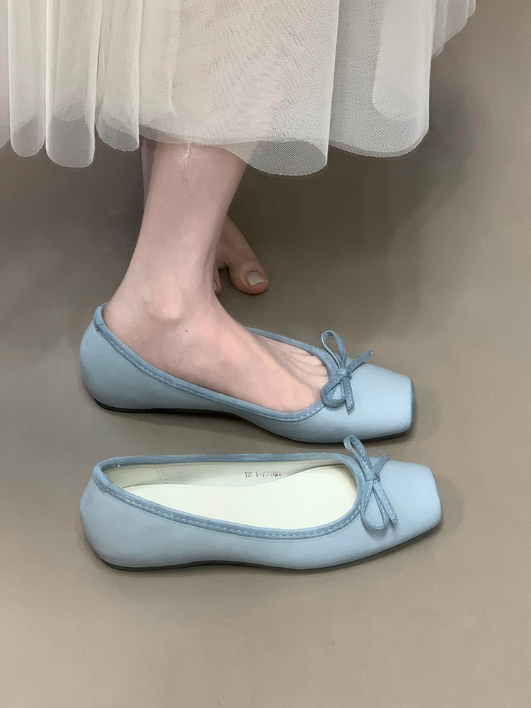Ocean One Square-Toe Ballet Flats with Bow, Shallow Mouth, Hidden Height Increase - Stylish Mary Jane Shoes for Skirts and Dresses Ocean One Square-Toe Ballet Flats with Bow, Shallow Mouth, Hidden Height Increase - Stylish Mary Jane Shoes for Skirts and Dresses