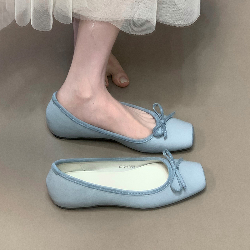 Ocean One Square-Toe Ballet Flats with Bow, Shallow Mouth, Hidden Height Increase - Stylish Mary Jane Shoes for Skirts and Dresses Ocean One Square-Toe Ballet Flats with Bow, Shallow Mouth, Hidden Height Increase - Stylish Mary Jane Shoes for Skirts and Dresses