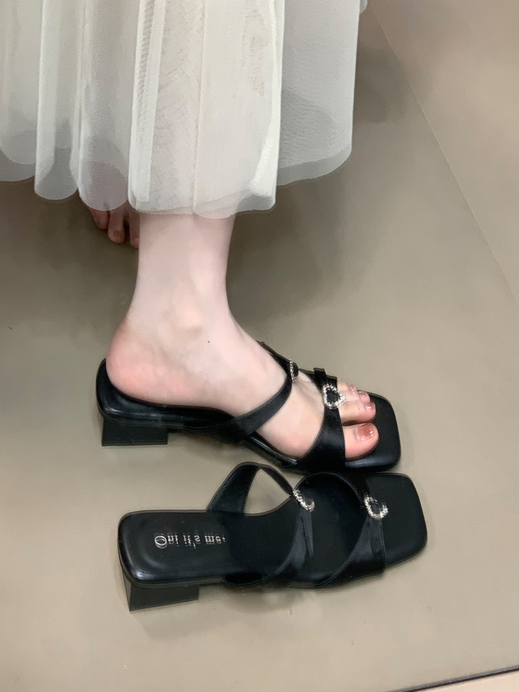 Ocean One Square Toe Chunky Heel Sandals with Heart-Shaped Rhinestones, Fairy Style Cool Slippers for Versatile Summer Outfits Ocean One Square Toe Chunky Heel Sandals with Heart-Shaped Rhinestones, Fairy Style Cool Slippers for Versatile Summer Outfits