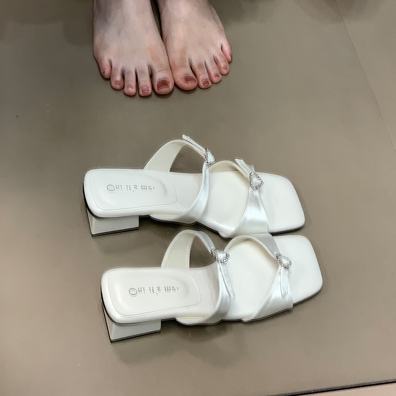 Ocean One Square Toe Chunky Heel Sandals with Heart-Shaped Rhinestones, Fairy Style Cool Slippers for Versatile Summer Outfits Ocean One Square Toe Chunky Heel Sandals with Heart-Shaped Rhinestones, Fairy Style Cool Slippers for Versatile Summer Outfits