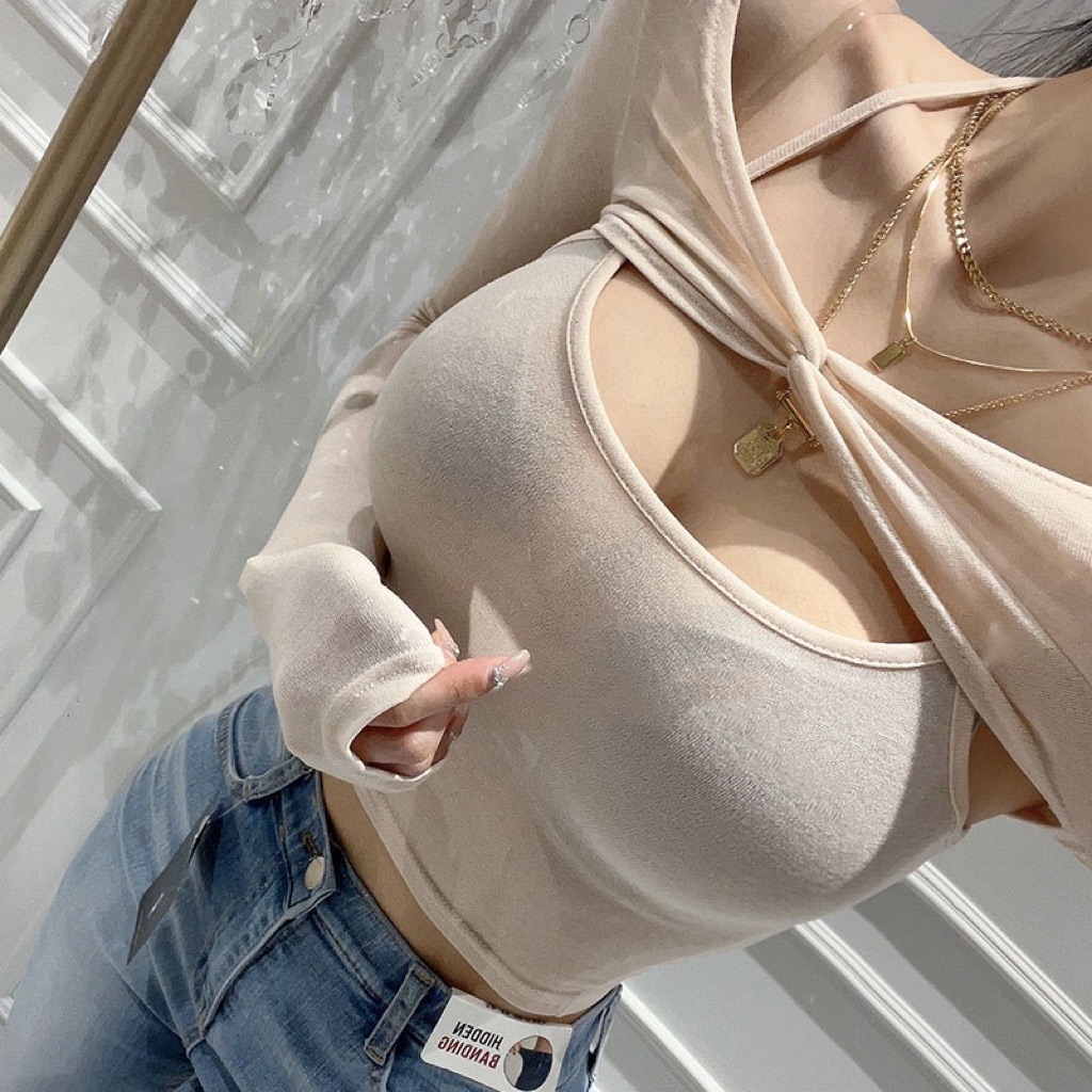 Off-Shoulder Halter Top Women's Long Sleeve Cover-Up - Korean Summer Soft Skin-Friendly Figure-Enhancing Style Off-Shoulder Halter Top Women's Long Sleeve Cover-Up - Korean Summer Soft Skin-Friendly Figure-Enhancing Style