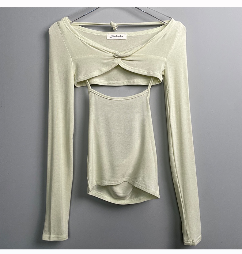 Off-Shoulder Halter Top Women's Long Sleeve Cover-Up - Korean Summer Soft Skin-Friendly Figure-Enhancing Style Off-Shoulder Halter Top Women's Long Sleeve Cover-Up - Korean Summer Soft Skin-Friendly Figure-Enhancing Style