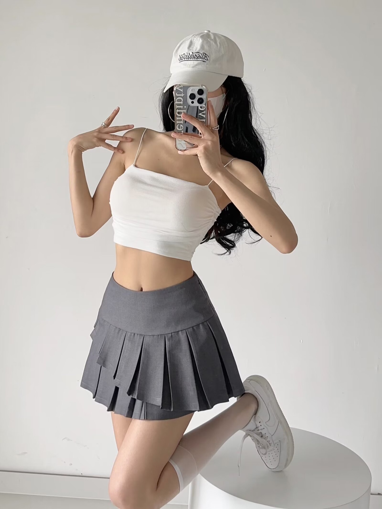 Off-Shoulder Jazz Street Dance Crop Top with Chest Pad and Side Pleats - Thin Strap Midriff-Baring Outerwear Tank for Women Off-Shoulder Jazz Street Dance Crop Top with Chest Pad and Side Pleats - Thin Strap Midriff-Baring Outerwear Tank for Women