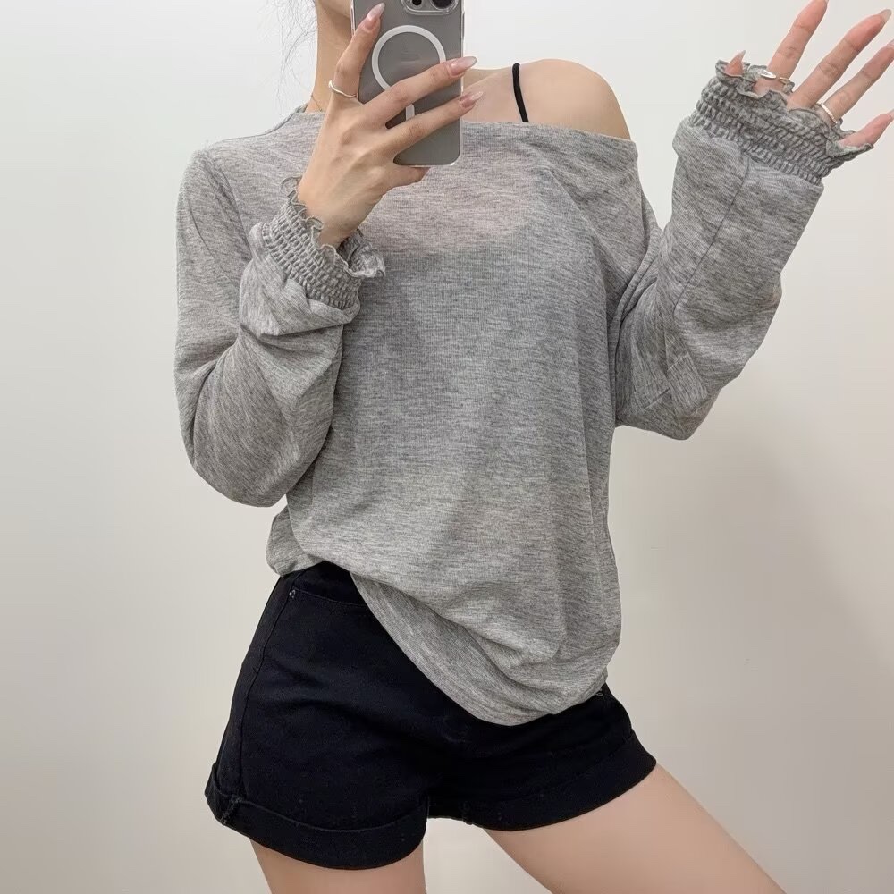 Off-Shoulder Long Sleeve Kpop Jazz Street Dance T-Shirt for Women - Thin Sun Protection Loose Fit Top Off-Shoulder Long Sleeve Kpop Jazz Street Dance T-Shirt for Women - Thin Sun Protection Loose Fit Top