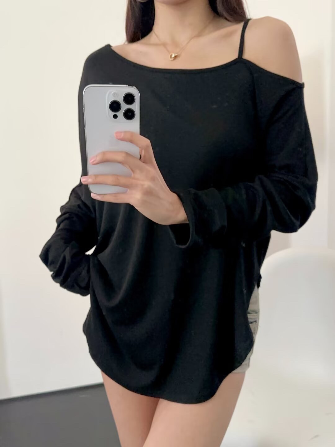 Off-Shoulder Long Sleeve T-Shirt for Women - Jazz Street Dance Pilates Style, Autumn Winter Spicy Girl Cover-Up Top Off-Shoulder Long Sleeve T-Shirt for Women - Jazz Street Dance Pilates Style, Autumn Winter Spicy Girl Cover-Up Top