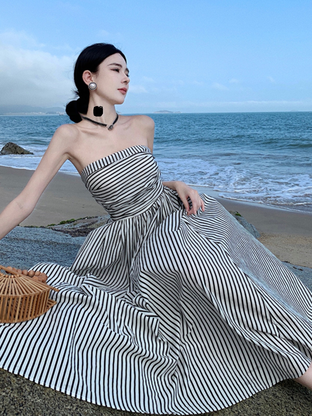 Off-Shoulder Ruched Fitted High-Waisted A-Line Striped Dress for Summer French Seaside Vacation